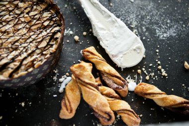 Kurabiyeler, börekler ve diğer şekerleme ürünleri