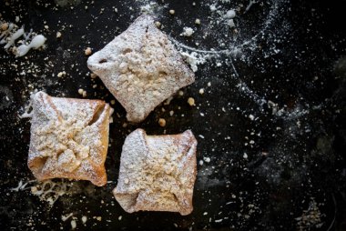 Kurabiyeler, börekler ve diğer şekerleme ürünleri
