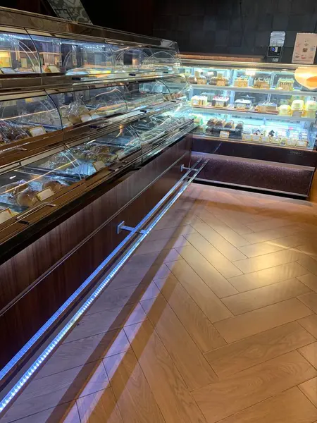 Modern iç mekan tasarımı, çeşitli türde fırın iç mekanları.