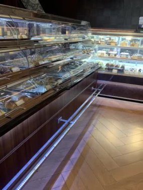 Modern iç mekan tasarımı, çeşitli türde fırın iç mekanları.