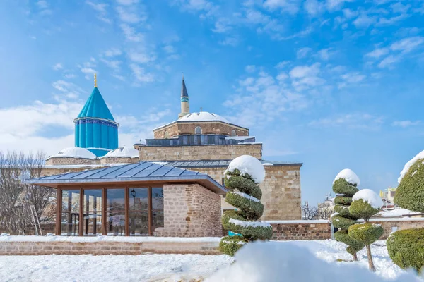 Karda güzel bir cami