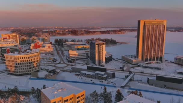 Espoo Finland February 2022 Πυροβολισμός Drone Διαφορετικών Κτιρίων Γραφείων Στην — Αρχείο Βίντεο