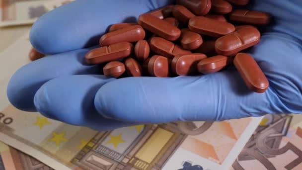 Closeup Shot Someone Dropping Brown Tablets Euro Banknotes Expensive Medicine — Vídeos de Stock
