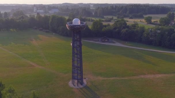 Rouge Estonia Luglio 2021 Graziosa Ripresa Aerea Della Torre Avvistamento — Video Stock