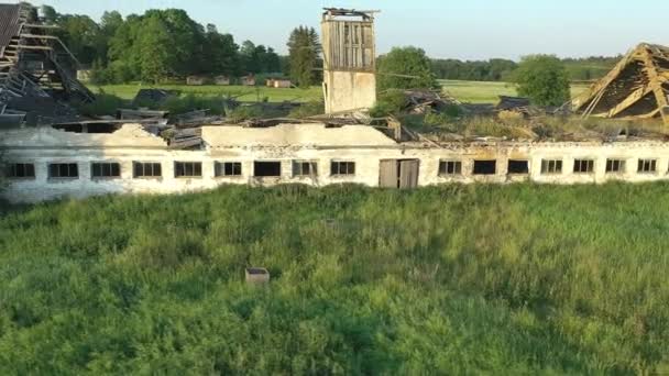 Koeru Estonya Temmuz 2021 Unutulmuş Eski Bir Çiftlik Binasının Havadan — Stok video