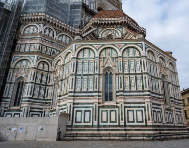 Santa Maria del Fiore - Floransa 'nın merkezindeki tarihi bina.