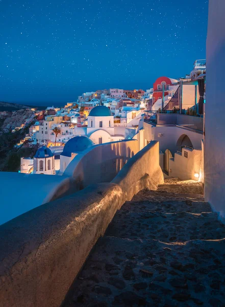 Das Paradies Auf Santorin Dieses Ikonische Bild Zeigt Die Atemberaubenden Stockbild