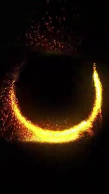 Uzay portalının parlak diski göz kamaştırıcı kıvılcımlar saçar..