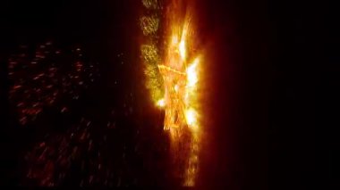 Parlak bir pentagram uzayda döner