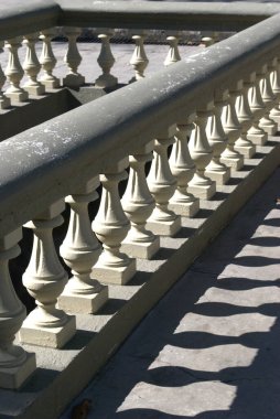 Köprü bir yaya geçidi.