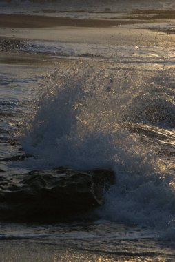 Güzel bir dalgalar deniz manzarası
