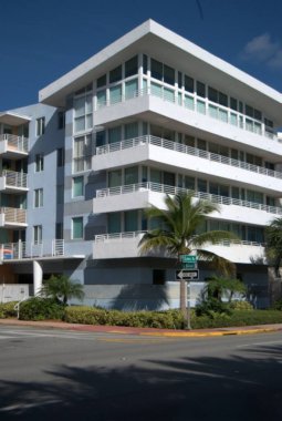 Miami plajı, Amerika - 10 Mayıs 2016: Plaj ve Miami şehri, Güney Amerika