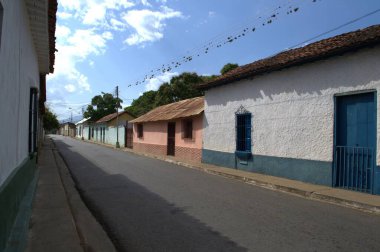 Eski Cuenca, Cuenca, Cuenca ve Ekvador 'un tipik bir Portekiz sömürge tarzına sahip sokak.