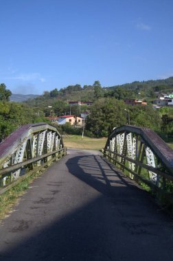 şehrin köprü görünümü