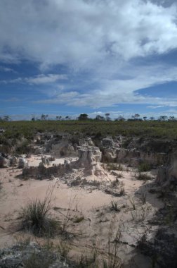 Ölü denizin güzel manzarası.