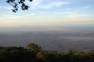Tur 'un tepesinden sabah manzarası