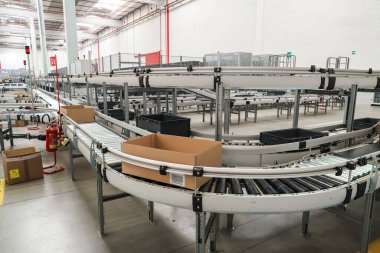 Üretim için sanayi deposu