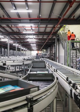 Fabrikanın modern iç mimarisi