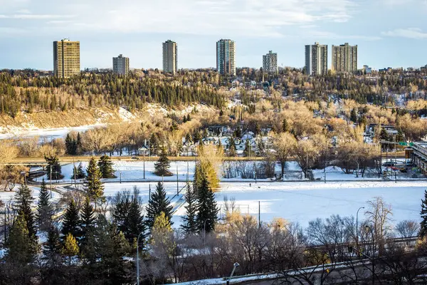 Edmonton, Kanada - Cityview Gündüz gökyüzü