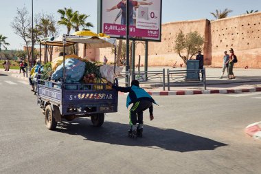 İsrail 'in kuzeyindeki eski binanın güzel manzarası 19 Nisan' da Fas 'ın cazibesi beni büyüledi. Marakeş' in canlı çarşıları, Ait Ben Haddou 'nun sinematik cazibesi, Sahara' nın göksel gecesi ve Berber kültürüyle gerçek bağları.. 