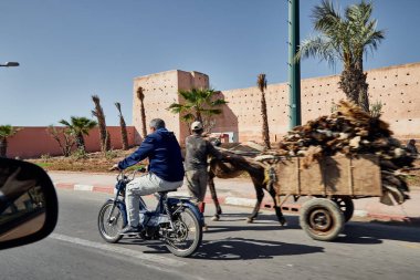 İsrail 'in kuzeyindeki eski binanın güzel manzarası 19 Nisan' da Fas 'ın cazibesi beni büyüledi. Marakeş' in canlı çarşıları, Ait Ben Haddou 'nun sinematik cazibesi, Sahara' nın göksel gecesi ve Berber kültürüyle gerçek bağları.. 