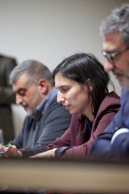 Elly Schlein, Demokrat Parti Genel Sekreteri, Abruzzo 'da düzenlenen bir mitingde bölgesel başkan adayı Luciano D' Amico 'yu destekliyordu. Teramo, 4 Şubat 2024 (Fotoğraf: Mauro Di Bonaventura)