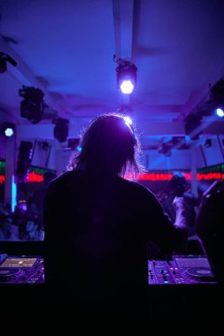 Bob Sinclar DJ Set Party at Gattopardo Disco Club - Alba Adriatica (TE) Teramo - Alba Adriatica - ITALY - AGOSTO 2023: DJ Bob Sinclar, Gattopardo 'da Bob Sinclar DJ Set Party sırasında sahne aldı. Fotoğraf: Mauro Di Bonaventura)