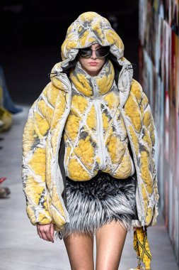 Diesel - Runway - Milan Moda Haftası / Kış 2024-2025MILAN, ITALY - FEBRUARY 21: Diesel Ready to Wear Fall / Winter 2024-2025 moda gösterisi (Fotoğraf: Mauro Di Bonaventura )