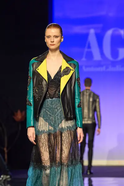 AGG Anton Giulio Grande - Runway - Milan Moda Haftası - Kadınlar Güz / Kış 2024-2025MILAN, ITALY - FEBRUARY 20: Milan Moda Haftası Kadın Giyim Giyim Fuarındaki podyum. Fotoğraf: Mauro Di Bonaventura )