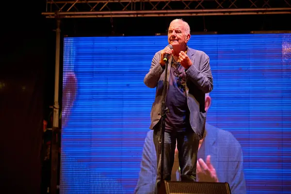 İtalyan komedyen Gene Gnocchi, Rido al Lido a Tortoreto-Teramo-Italy etkinliği sırasında. Roma (İtalya), 24 Ağustos 2024 (Fotoğraf: Mauro Di Bonaventura)