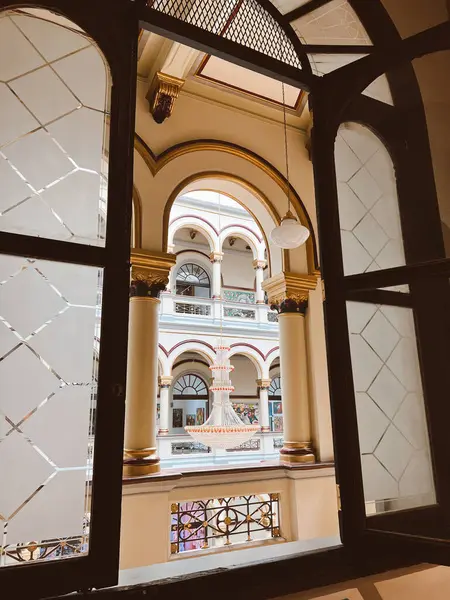 哥伦比亚Antioquia的Medellin 2024年3月8日 Palacio Nacional购物中心及其美丽的建筑 — 图库照片