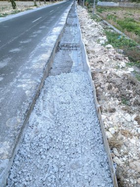 Demir çerçeveli yol genişletme projesi güç olarak.