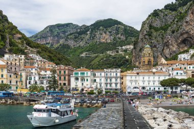 İtalya 'nın Amalfi kıyısındaki Amalfi şehrinde. Yüksek kalite fotoğraf