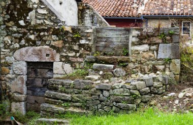 Santianes, İspanya 'nın Asturias şehrinde bir kasaba. Yüksek kalite fotoğraf
