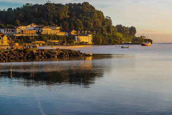智利瓦拉斯港美丽的落日 高质量的照片 — 图库照片