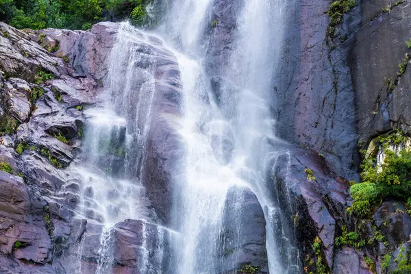 Yefe Şelalesi, Puerto Varas, Los Lagos, Şili. Yüksek kalite fotoğraf
