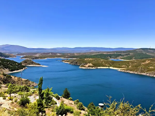 Atazar Reservoir Cerca Patones Madrid Spain High Quality Photo — Stock Photo, Image
