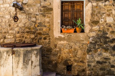 Besalu, İspanya 'nın Girona eyaletinde yer alan bir şehirdir. Yüksek kalite fotoğraf