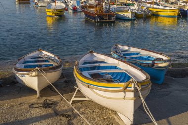 Muhteşem Capri Adası, Alamfi Sahili, Napoli Körfezi, İtalya. Yüksek kalite fotoğraf