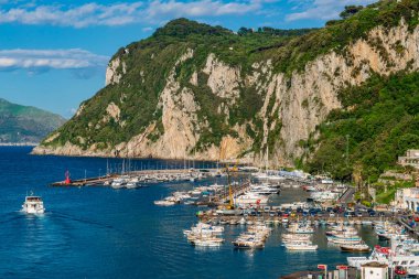 Muhteşem Capri Adası, Alamfi Sahili, Napoli Körfezi, İtalya. Yüksek kalite fotoğraf