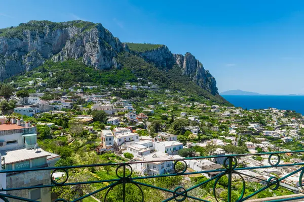 Den Vidunderlige Capri Amalfikysten Bugten Napler Italien Høj Kvalitet Foto - Stock-foto