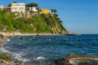 Muhteşem Capri Adası, Alamfi Sahili, Napoli Körfezi, İtalya. Yüksek kalite fotoğraf