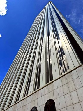 Picasso Kulesi, Madrid 'in Azca bölgesinde bir gökdelen. Yüksek kalite fotoğraf