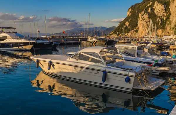 Nádherný Ostrov Capri Amalfi Pobřeží Zátoka Neapol Itálie Kvalitní Fotografie Royalty Free Stock Fotografie