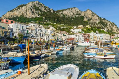 Muhteşem Capri Adası, Alamfi Sahili, Napoli Körfezi, İtalya. Yüksek kalite fotoğraf