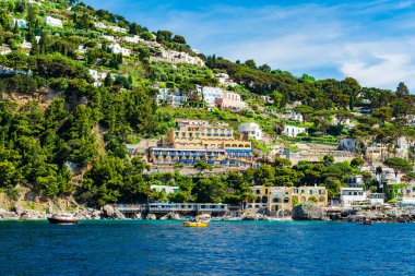 Muhteşem Capri Adası, Alamfi Sahili, Napoli Körfezi, İtalya. Yüksek kalite fotoğraf