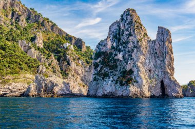 Muhteşem Capri Adası, Alamfi Sahili, Napoli Körfezi, İtalya. Yüksek kalite fotoğraf