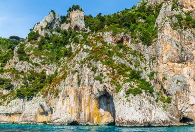 Muhteşem Capri Adası, Alamfi Sahili, Napoli Körfezi, İtalya. Yüksek kalite fotoğraf