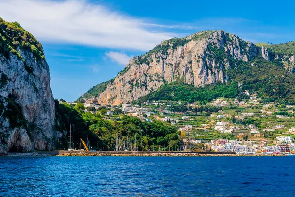 Muhteşem Capri Adası, Alamfi Sahili, Napoli Körfezi, İtalya. Yüksek kalite fotoğraf