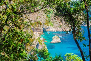 Muhteşem Capri Adası, Alamfi Sahili, Napoli Körfezi, İtalya. Yüksek kalite fotoğraf